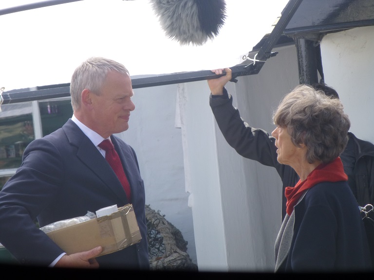 Martin Clunes and Eileen Atkins, filming for Doc Martin, series 8, 2017.